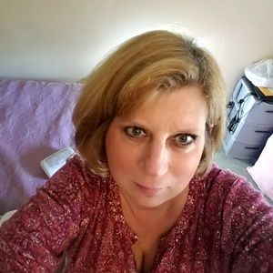 Meet your Posher, Robin